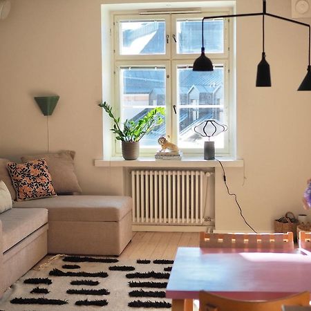 Urban Penthouse Next To Metro With City Views Helsinki Eksteriør billede